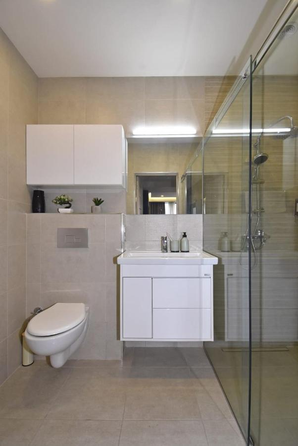 Home4You City Center Apartments 예레반 외부 사진